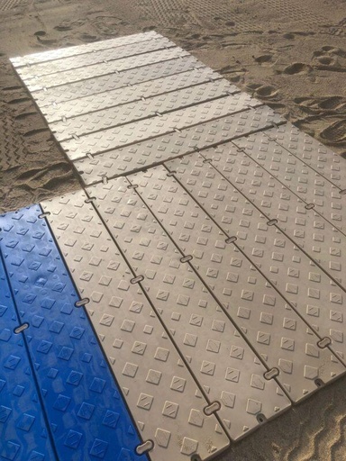 [OG22800] BEACH WALKWAY 1500X250X40 (4UDS =1MT)